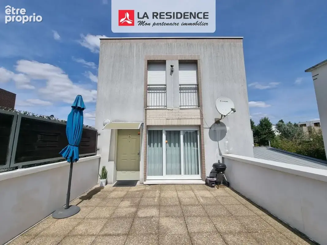 Appartement 54 m² à Stains  - photo 1