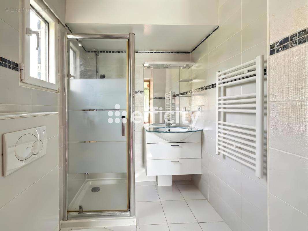 Maison 149 m² à Saint-Regle  - photo 15