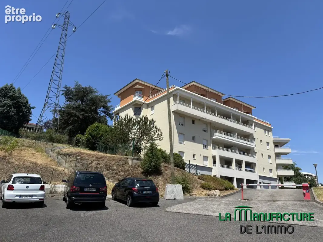 Appartement saint jean bonnefonds - t3 en rez de jardin de 72,11m2 avec terrasse et jardin - photo 6