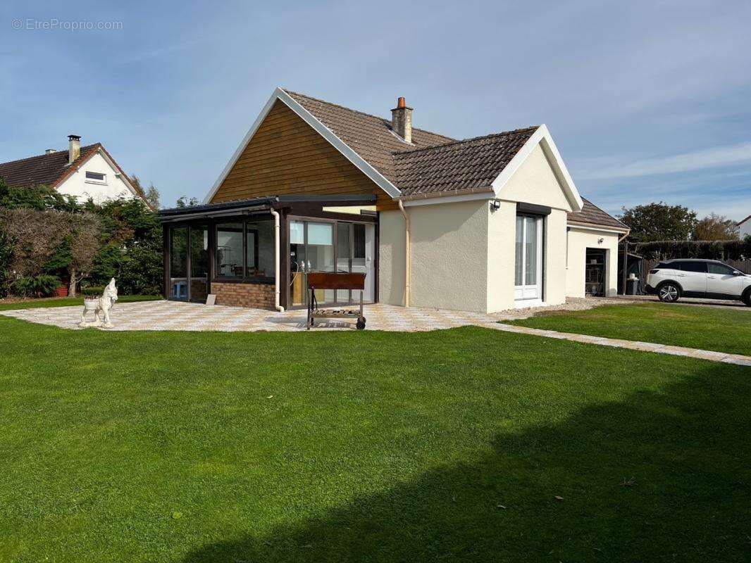 Maison à NOTRE-DAME-DE-GRAVENCHON