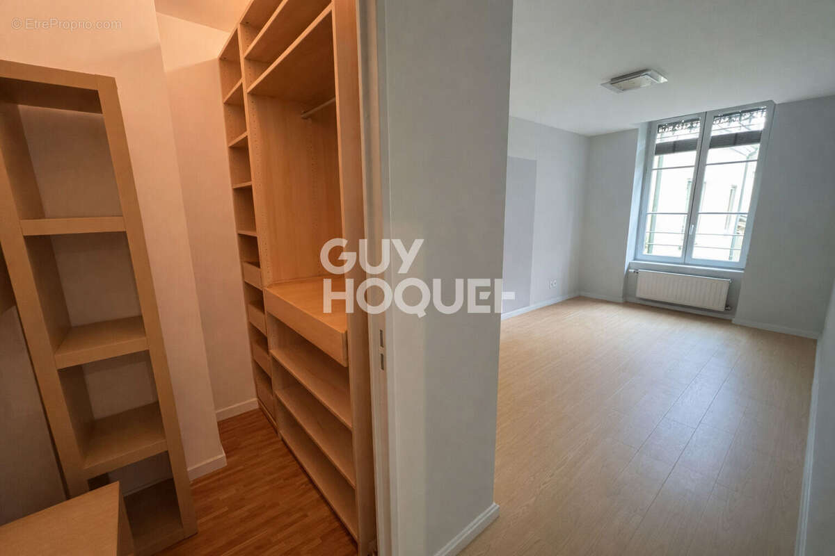 Appartement à LYON-4E