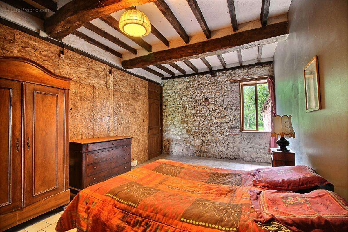 Propriété de chasse Myennes 8 pièce(s) 254 m2 - photo 4