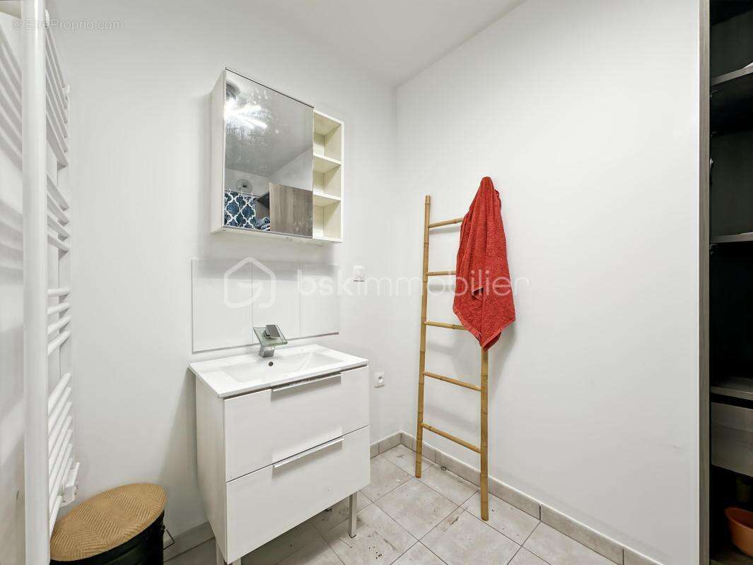 Appartement à TIGERY