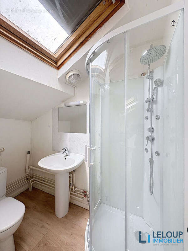 Appartement à LE MESNIL-ESNARD