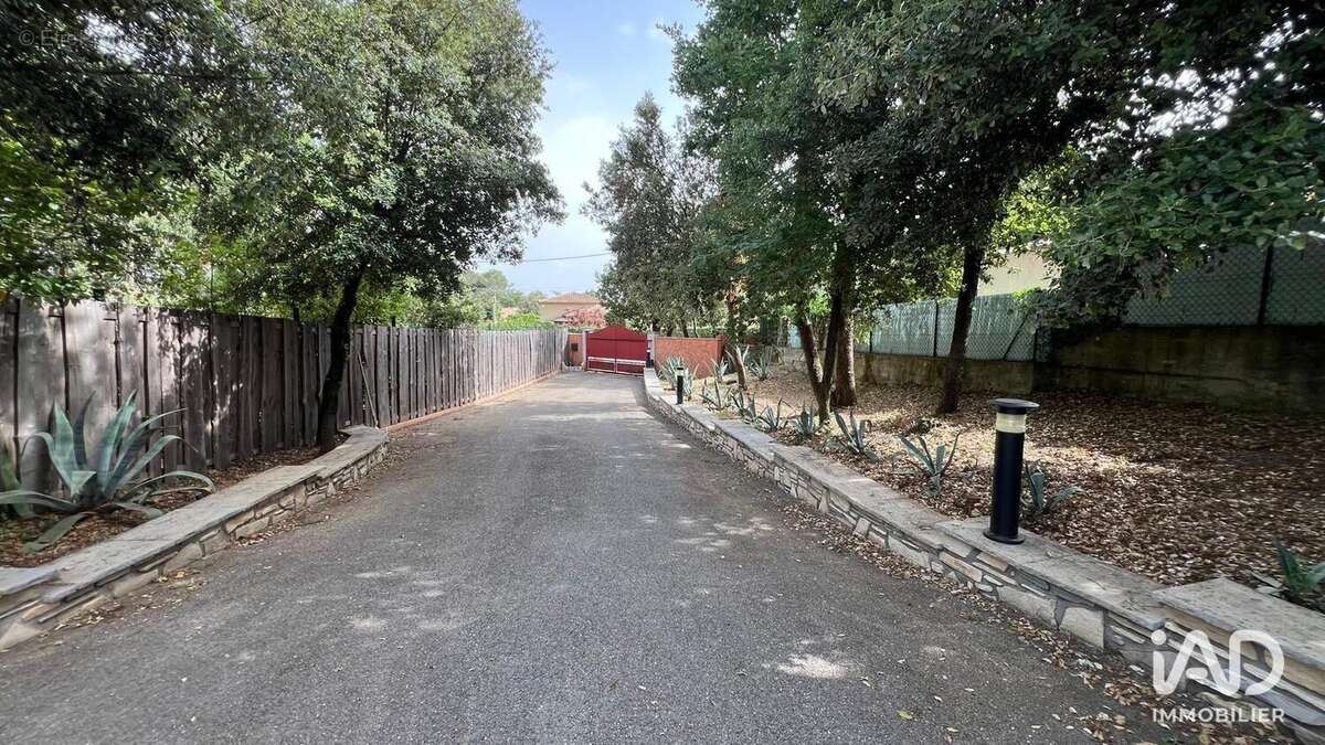 Photo 8 - Maison à SAINT-PRIVAT-DES-VIEUX