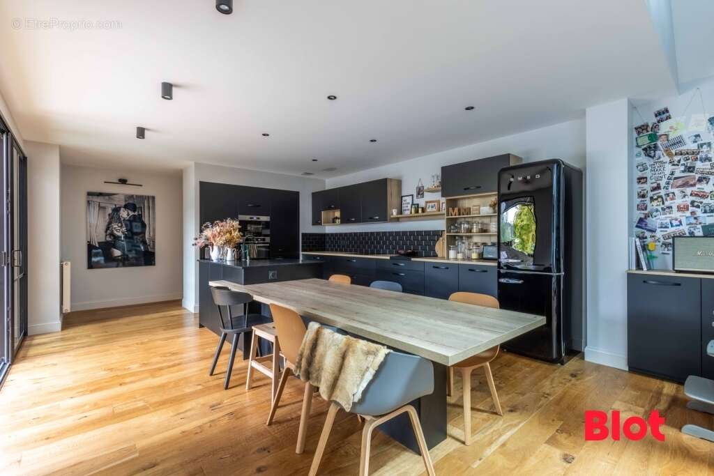 Maison à SERVON-SUR-VILAINE