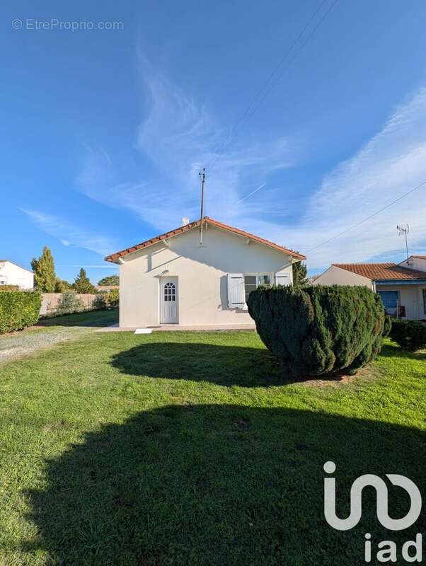 Photo 1 - Maison à MEDIS