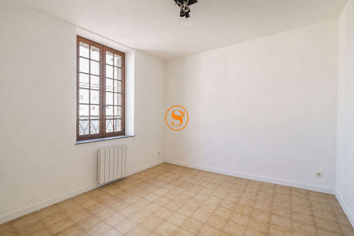 Appartement à COYE-LA-FORET