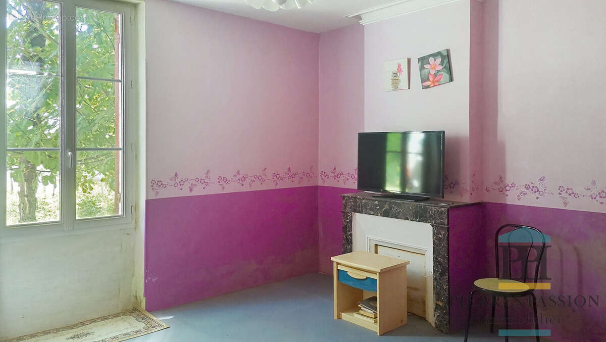 Maison à SAINT-PIERRE-D'AURILLAC