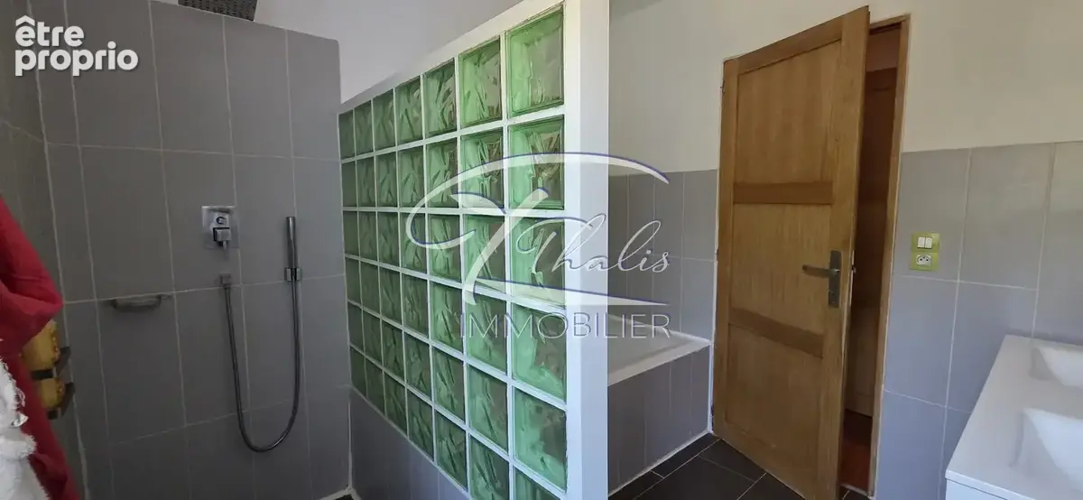 Maison 5 pièces 141 m² à vendre à La Lande-De-Fronsac (33240) - photo 7