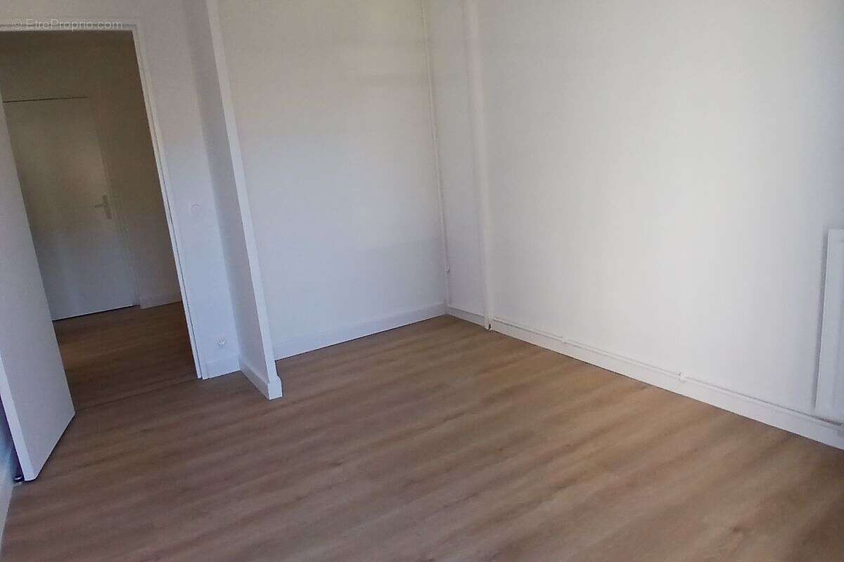 Appartement à MARSEILLE-11E