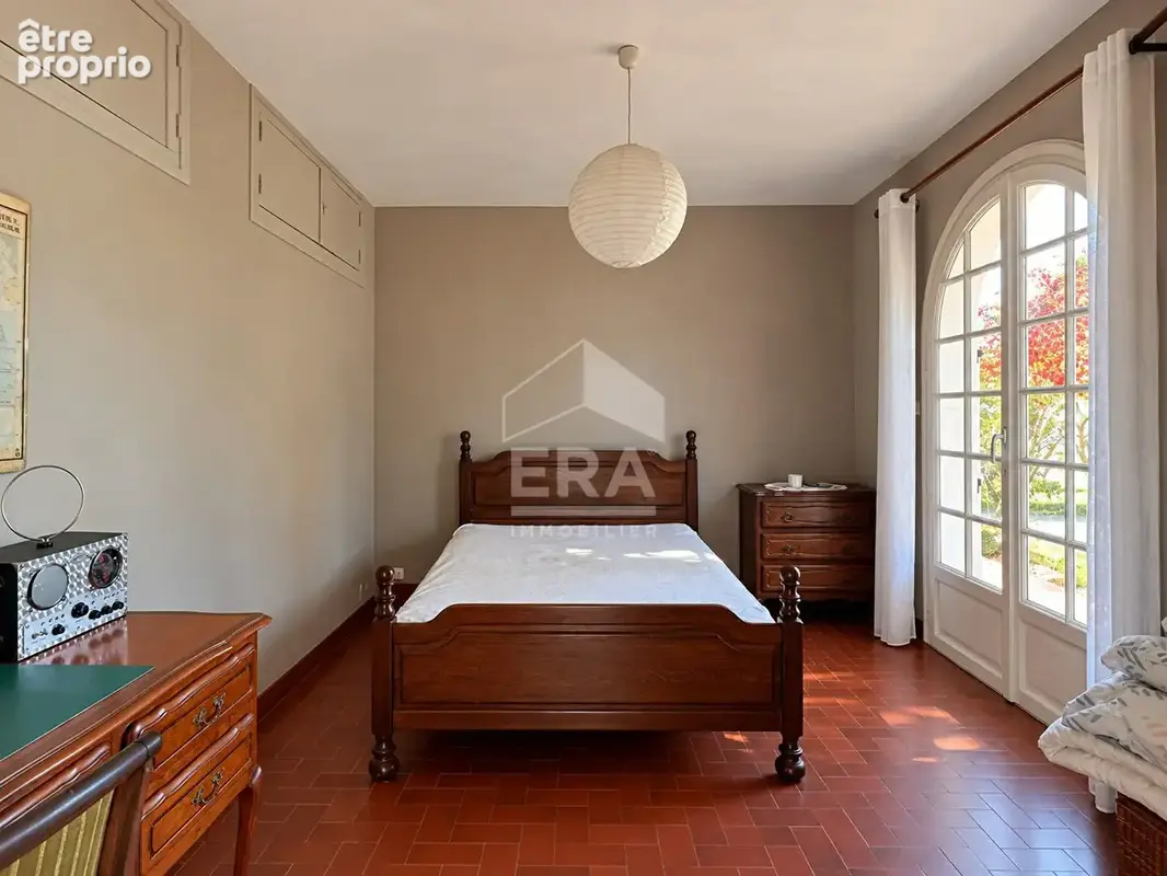 Belle villa de caractere - plain pied - secteur calme - 3 chambres - photo 12