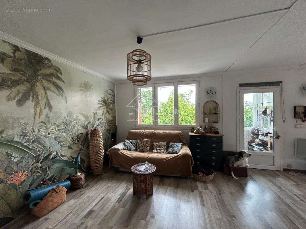 Maison à ROSNY-SUR-SEINE