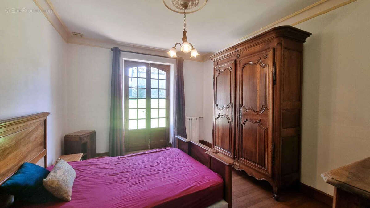 Maison à CAZES-MONDENARD