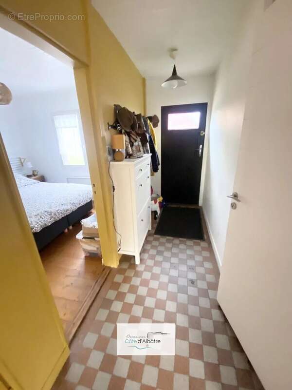 Maison à SOTTEVILLE-SUR-MER