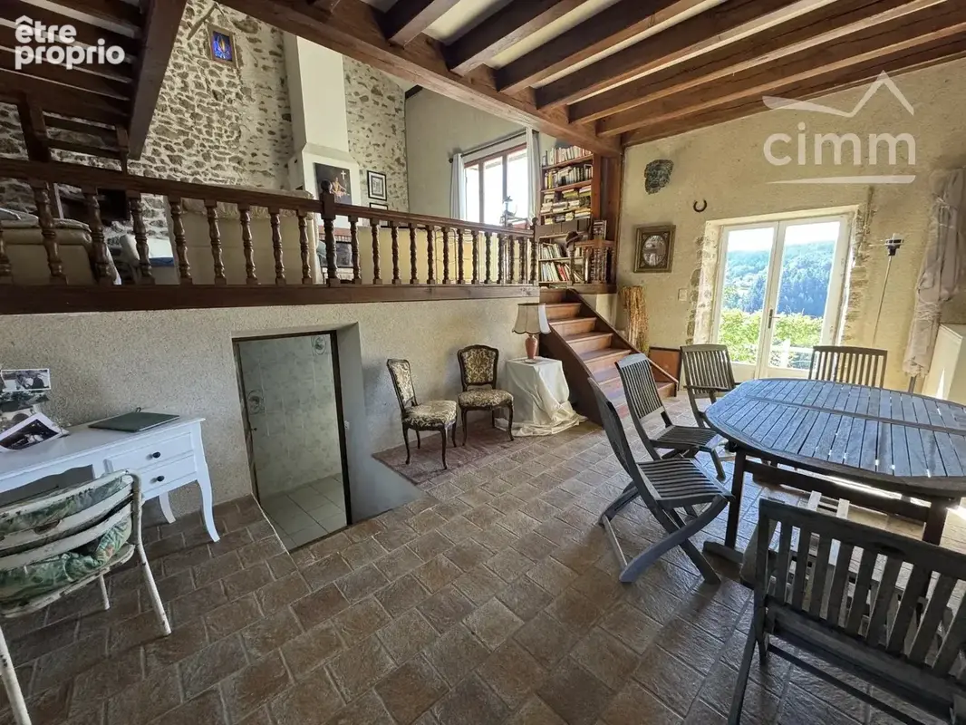 Ensemble de deux maisons en pierre - photo 16