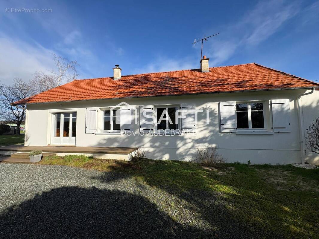 Photo 1 - Maison à SAINT-MAXIRE