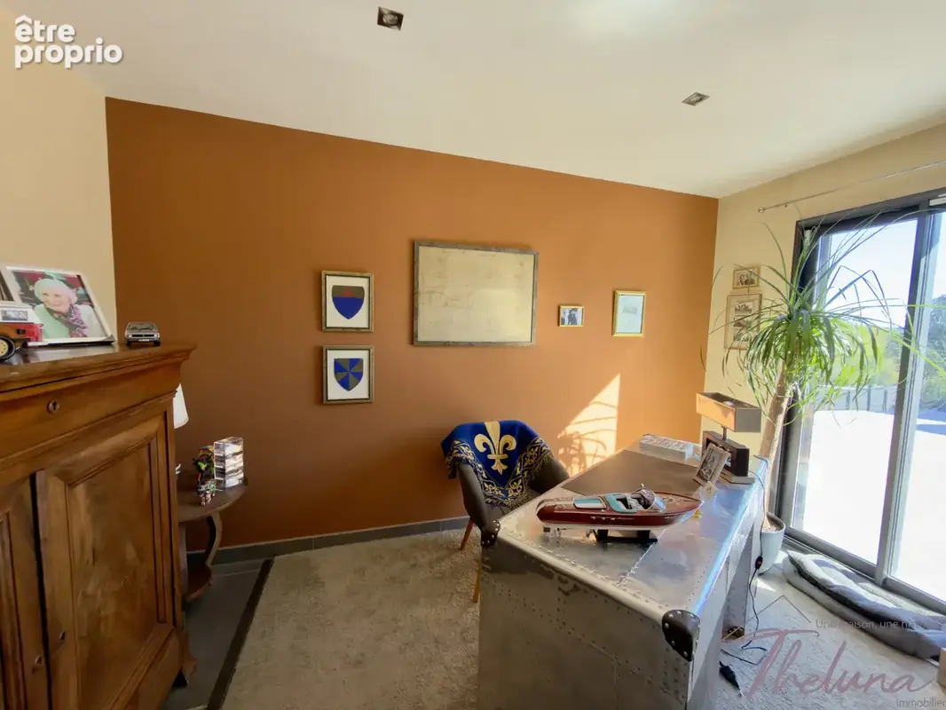 COMPS   Villa contemporaine de plain-pied de 110 m2 avec piscine, pièce de vie de 55 m2 et vue dégagée - photo 9