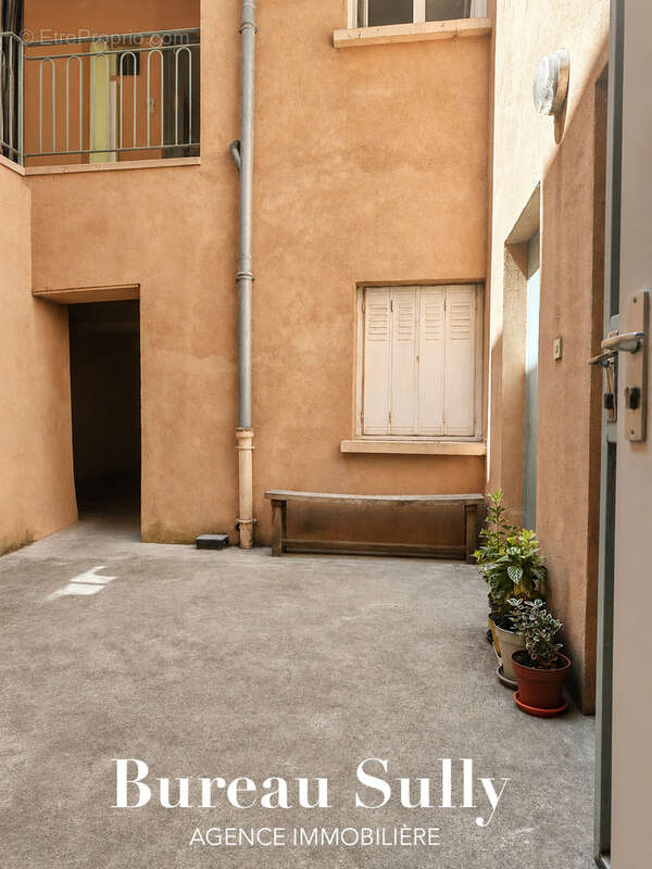 Appartement à LYON-9E