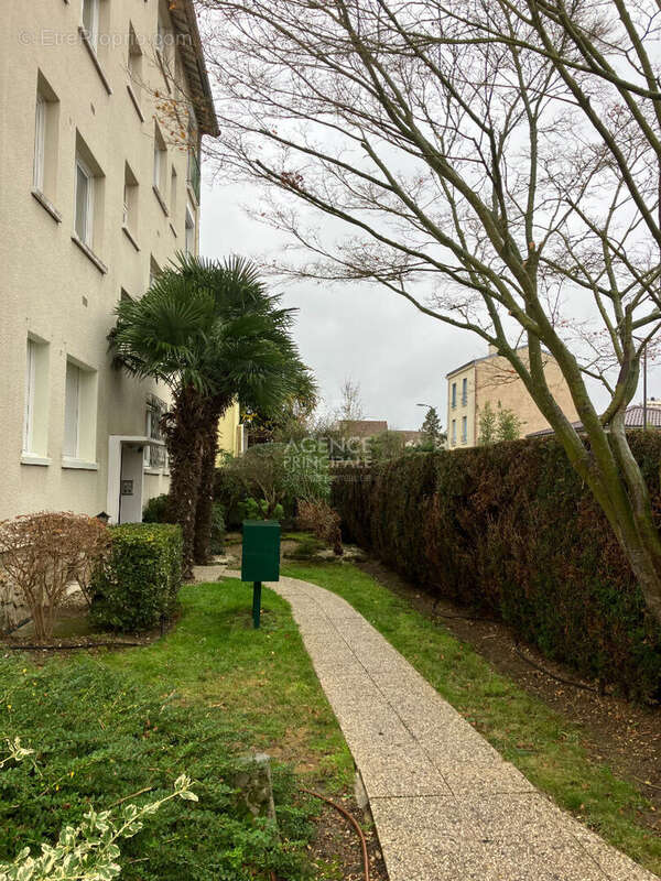 Appartement à MAISONS-LAFFITTE