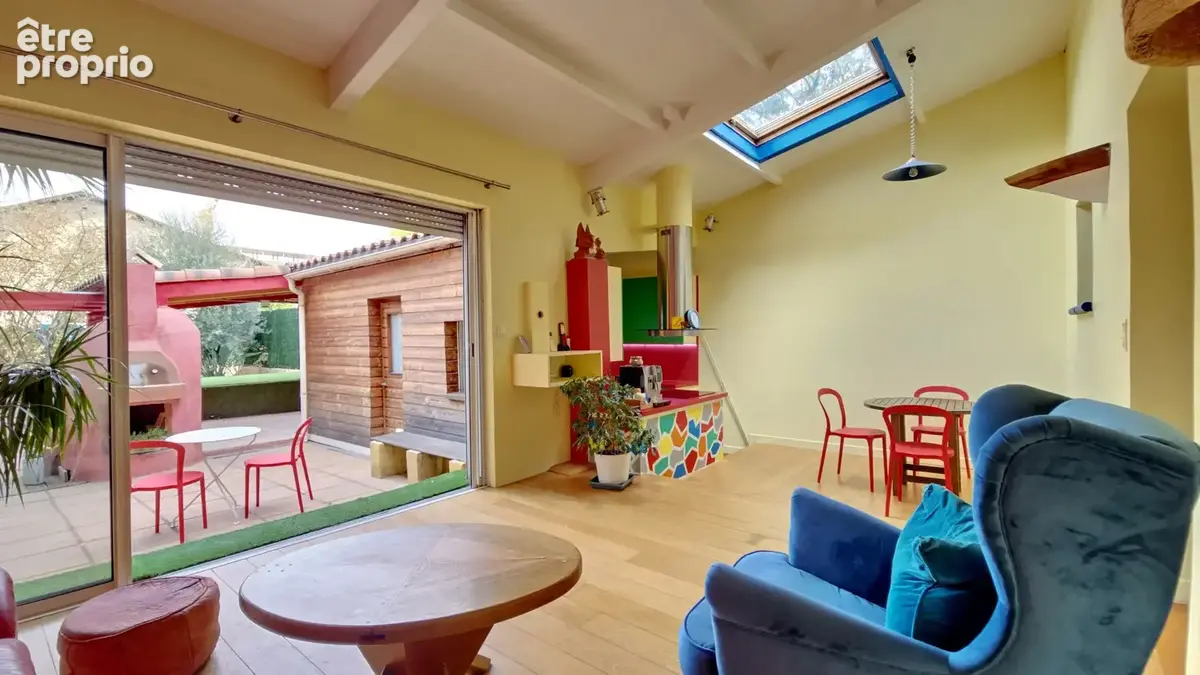 CANNES-LA-BOCCA à vendre maison 6 pièces de 131 m2 sur un terrain de 386 m2 avec piscine hors sol - photo 3