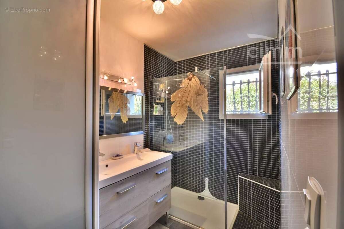 Maison à SAINT-CYPRIEN