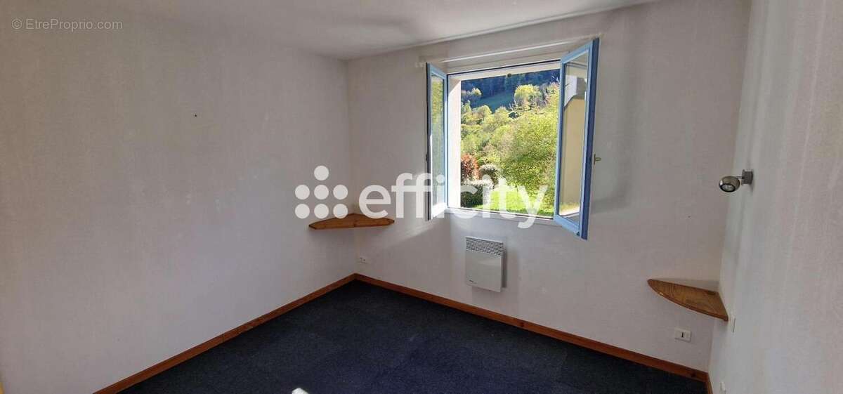 Appartement à BAGNERES-DE-BIGORRE