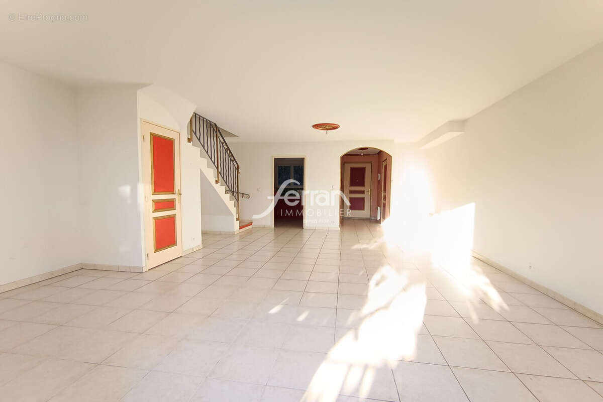 Maison à DRAGUIGNAN