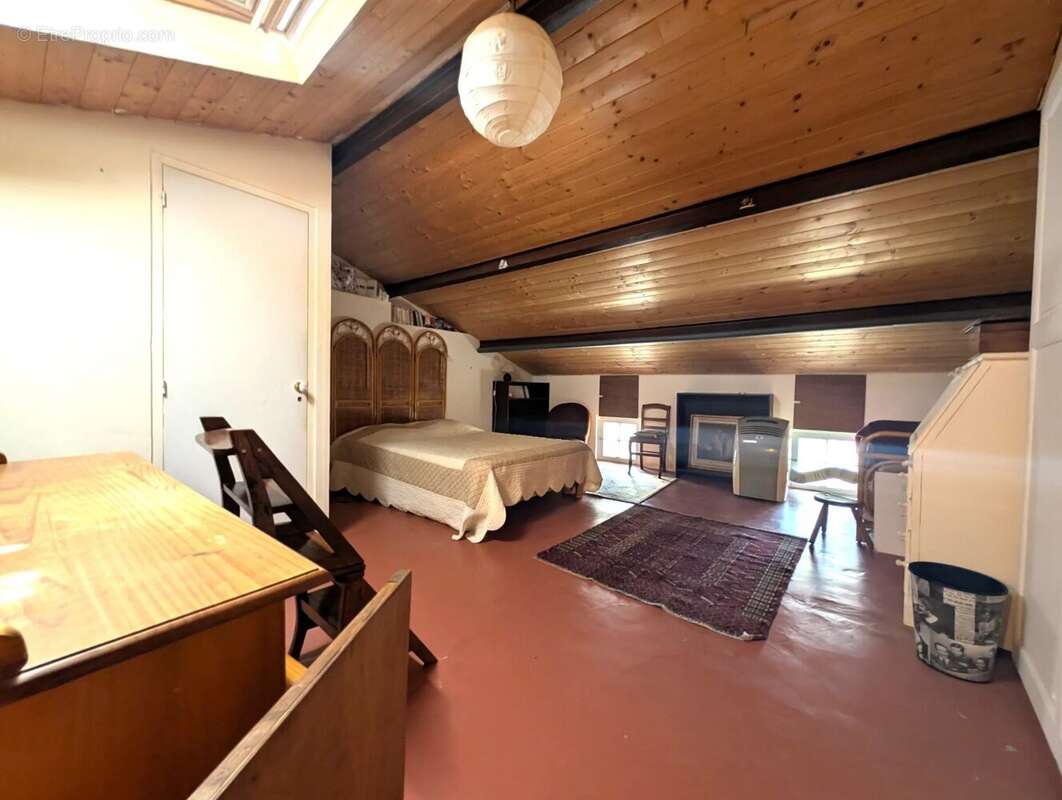 Maison à SIX-FOURS-LES-PLAGES