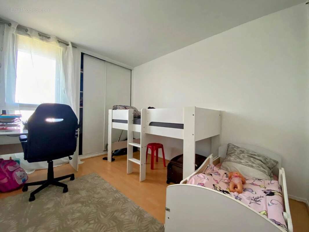 Appartement à ELANCOURT