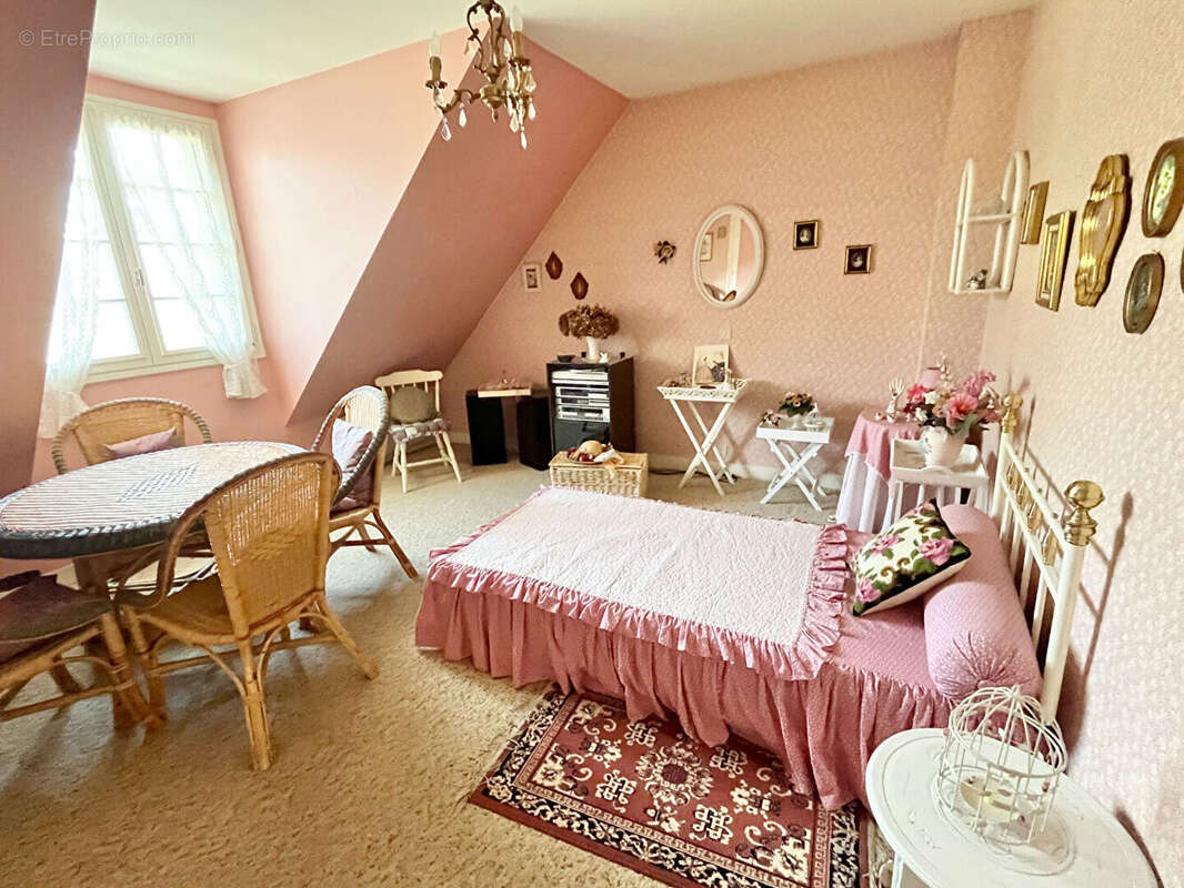 Maison à JOUE-LES-TOURS