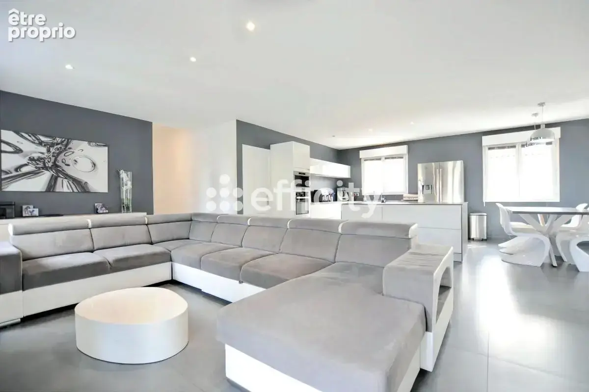 Maison 6 pièces 123 m² à vendre à Mions (69780) - photo 4