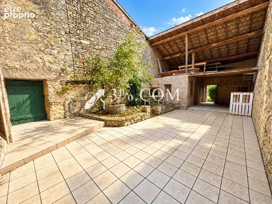 Maison à EINVILLE-AU-JARD