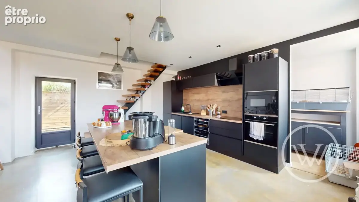 Maison 168 m² à Montmeyran  - photo 6