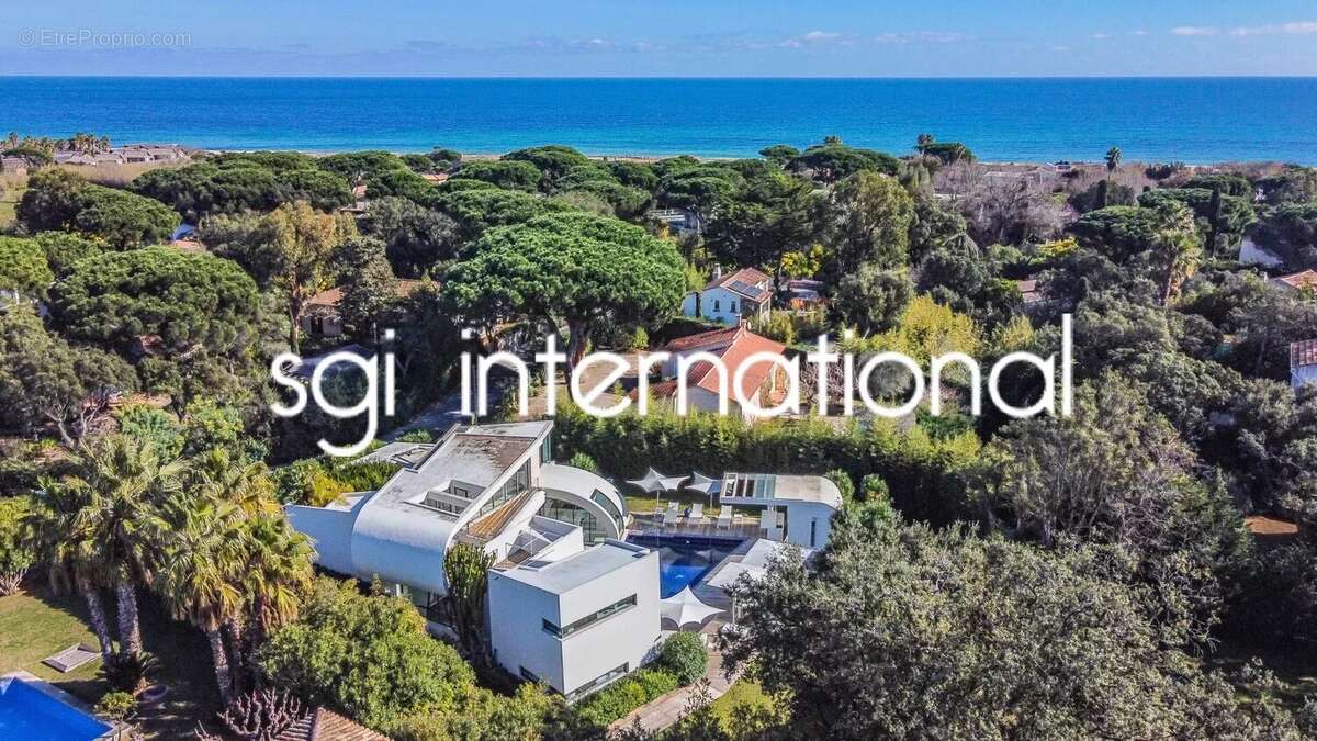 Maison à RAMATUELLE