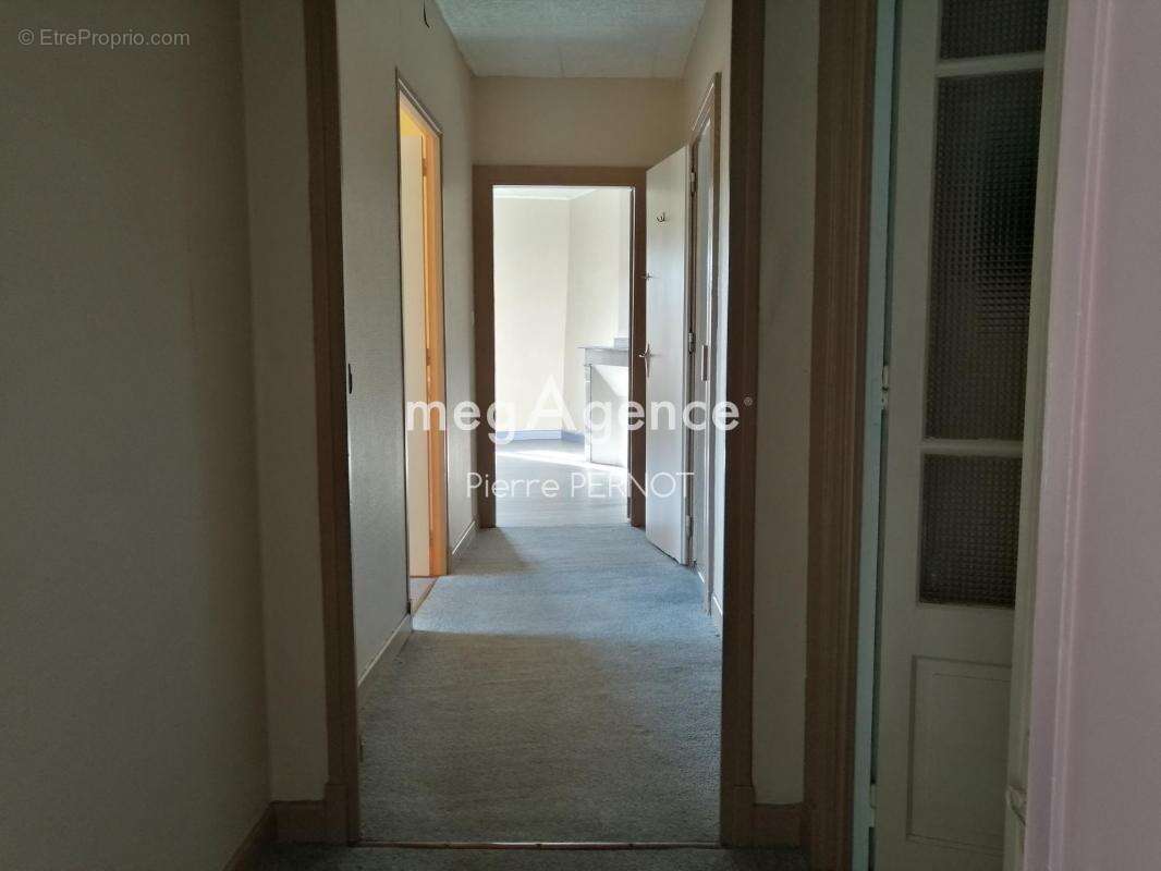 Appartement à CARMAUX