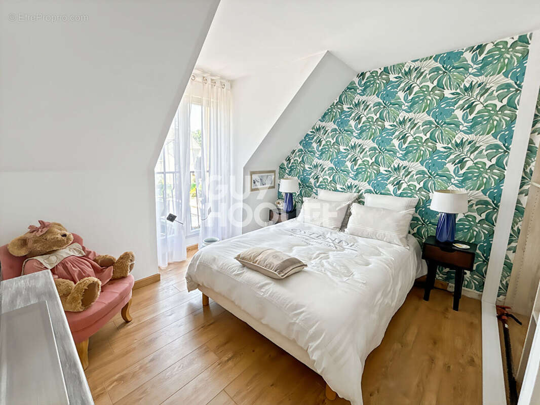 Maison à CREVECOEUR-EN-BRIE