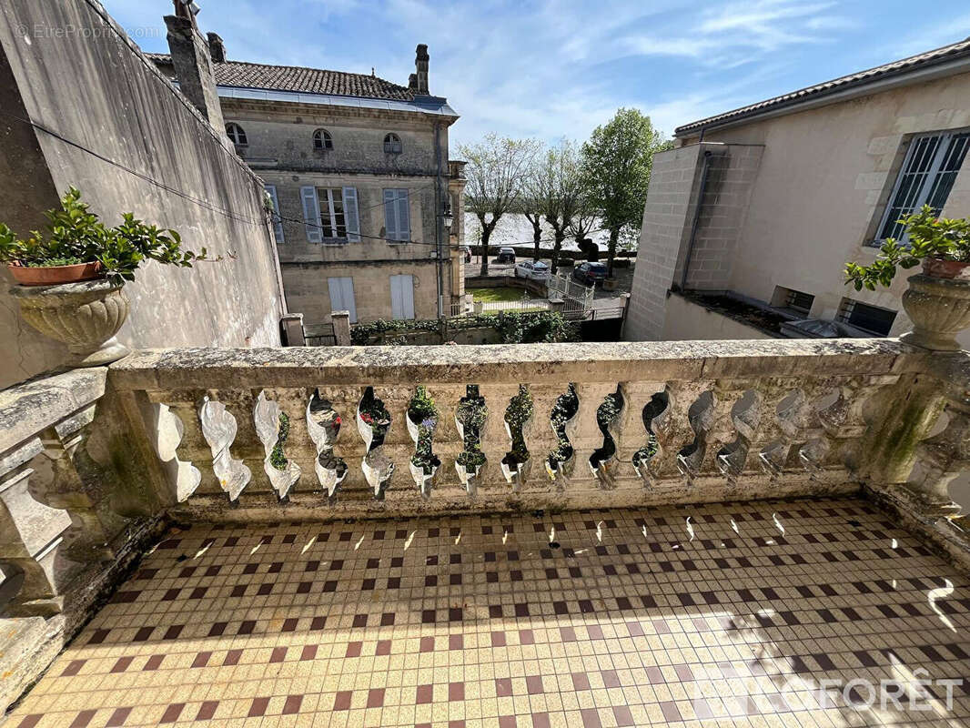 Maison à SAINT-ANDRE-DE-CUBZAC