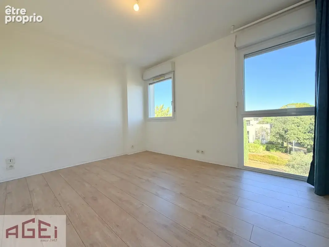 Appartement T3 68 m2 traversant - photo 6