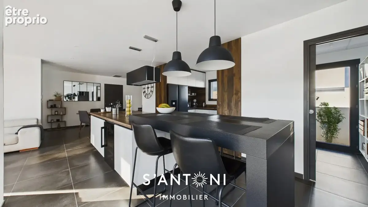 SERIGNAN - Villa contemporaine avec piscine et prestations haut de gamme - photo 5