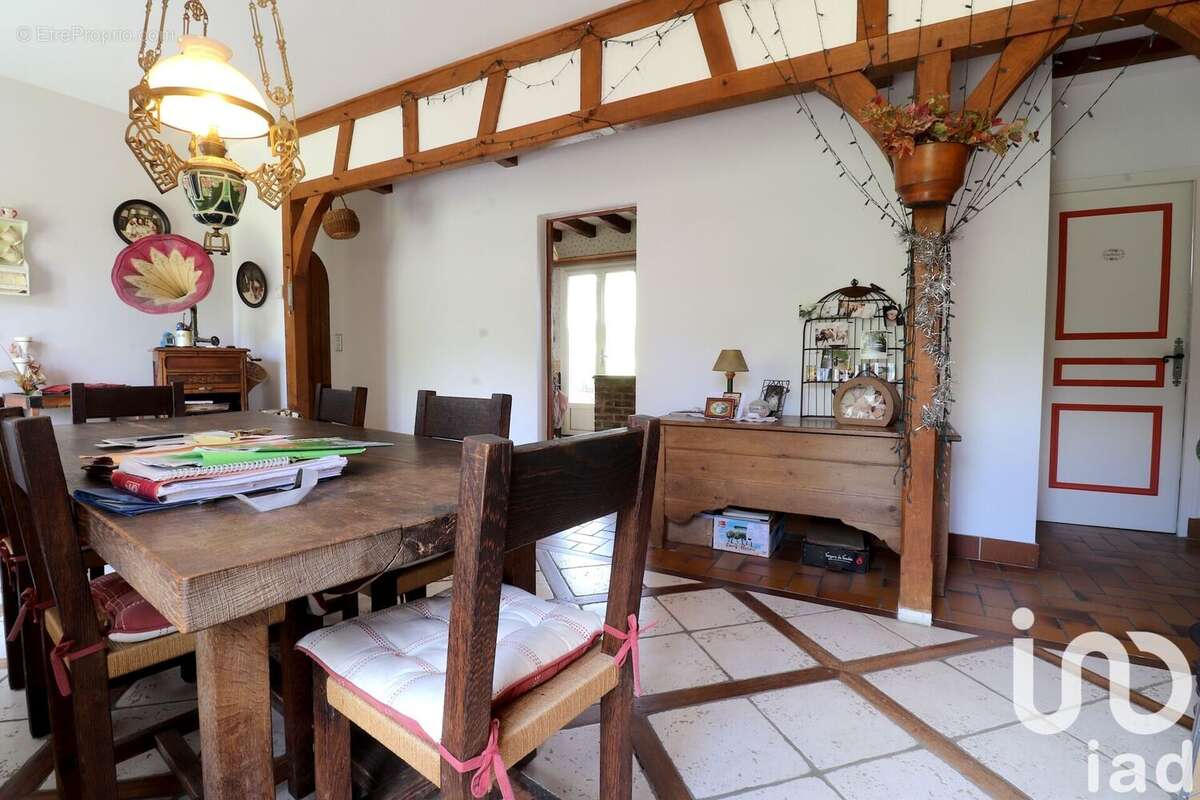 Photo 9 - Maison à CHEVILLON-SUR-HUILLARD