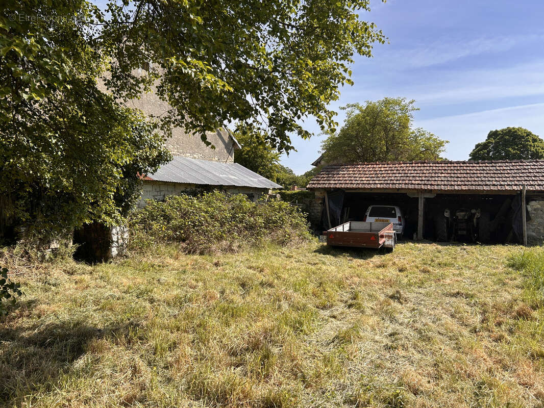 Maison à ARGENTON-SUR-CREUSE