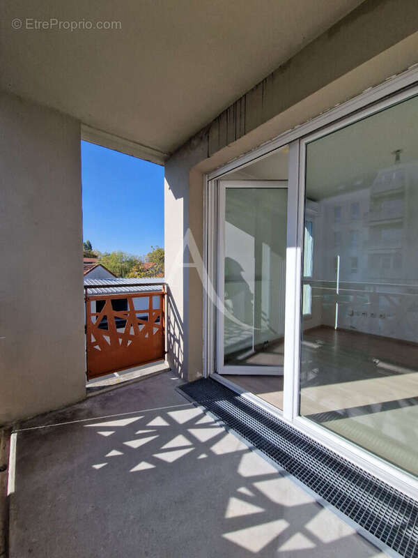 Appartement à SAINT-SEBASTIEN-SUR-LOIRE