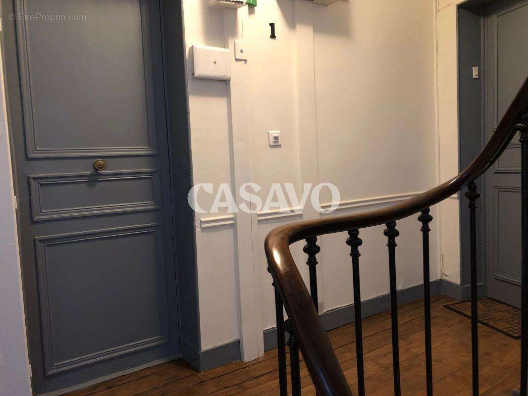 Appartement à PARIS-18E