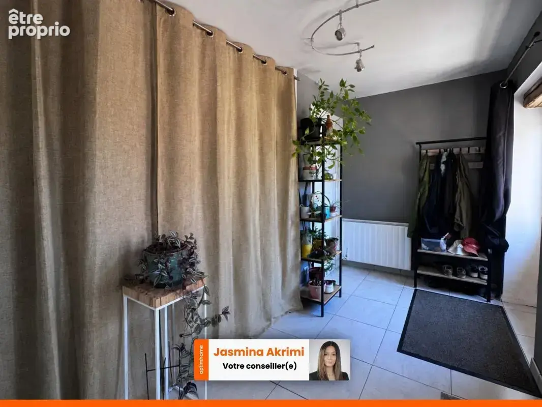 Maison familiale de 171m² 4 chambres et une dépendance de 247m². Proche de Saint Pourçain sur Sioule - photo 2