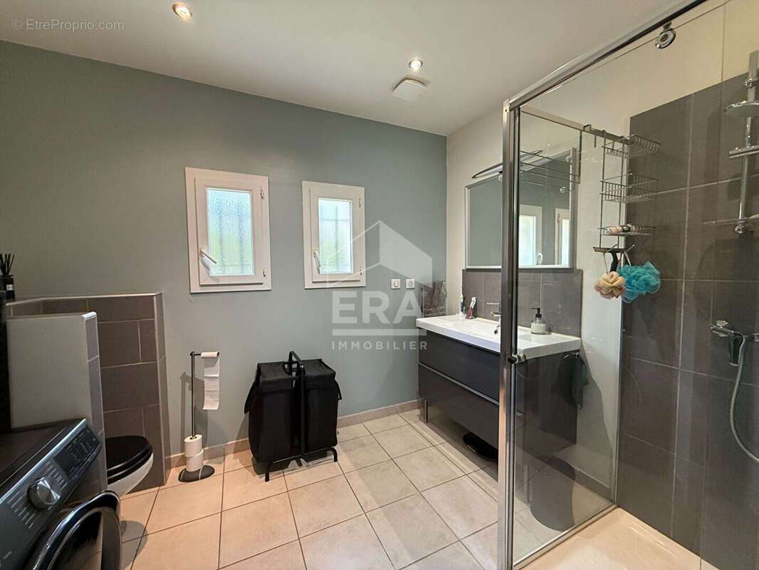 Maison à SAINT-MAXIMIN-LA-SAINTE-BAUME