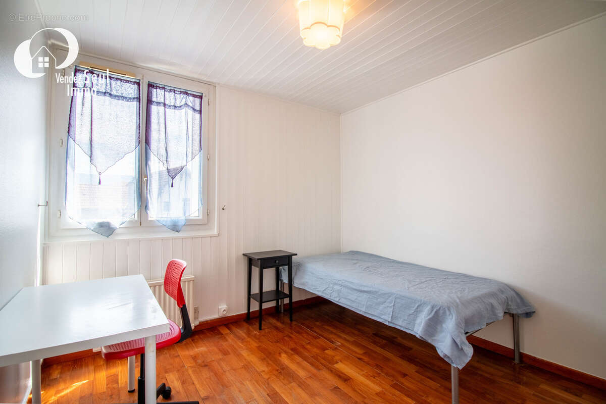 Appartement à AMBILLY