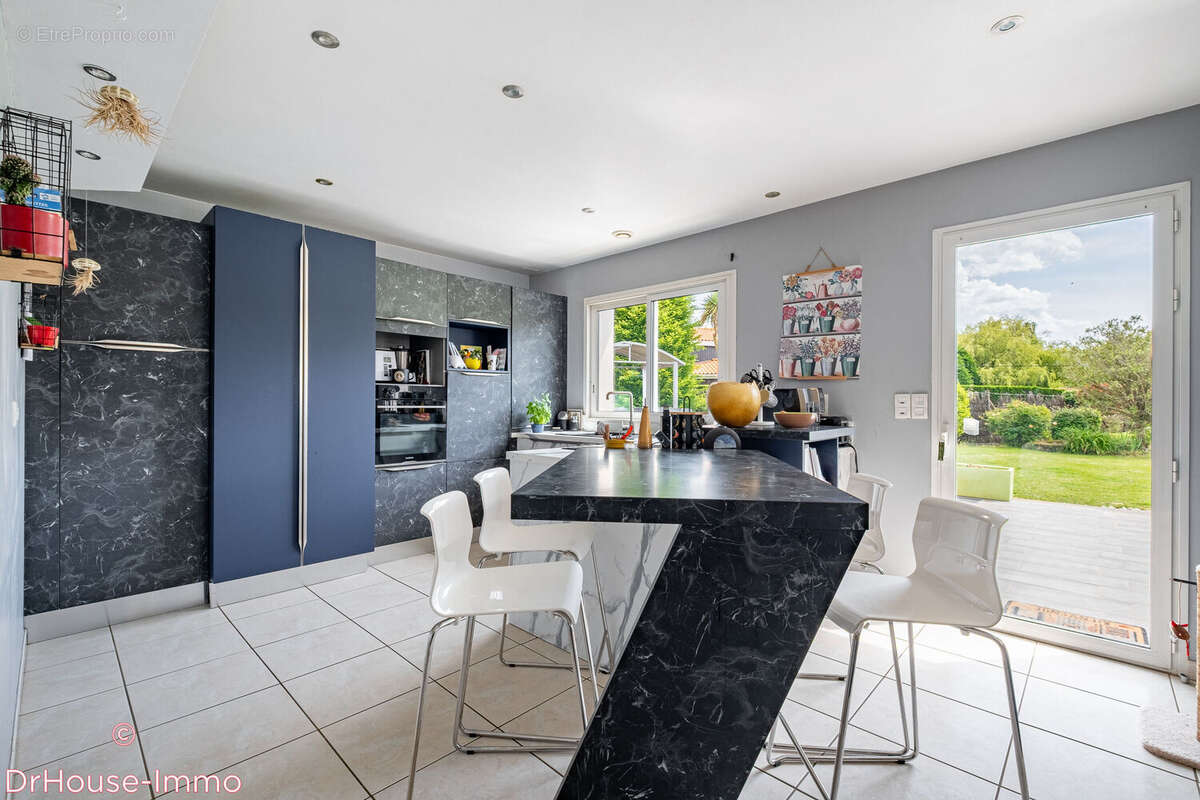 Maison 243 m² à Pornic  - photo 22