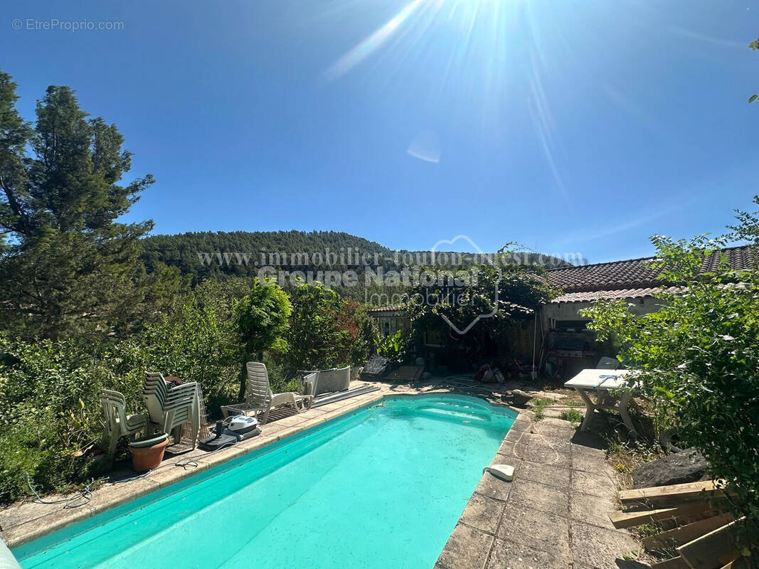 Maison à SOLLIES-TOUCAS