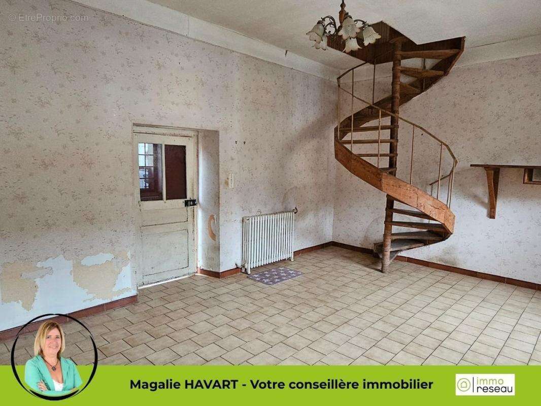 Maison à MEZIERES-EN-BRENNE